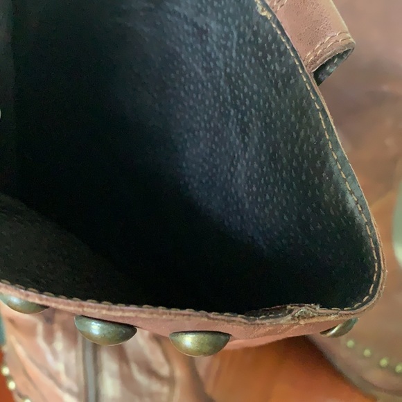 Beautiful leather boots with brass studs - Picture 5 of 9